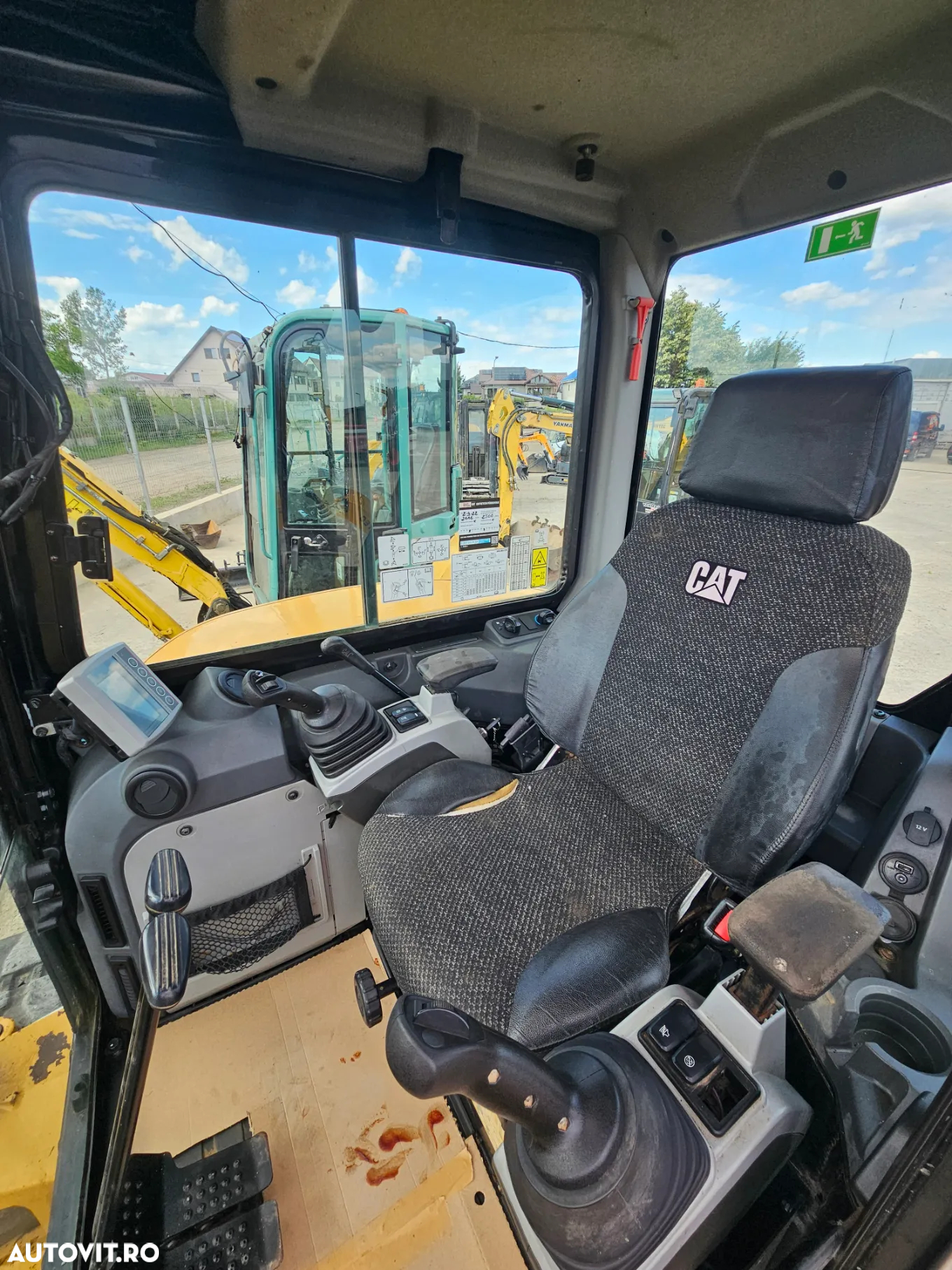 Caterpillar Cat 305.5 E2 CR cu 4 cupe si graifer miniexcavator midi excavator buldoexcavator - 7