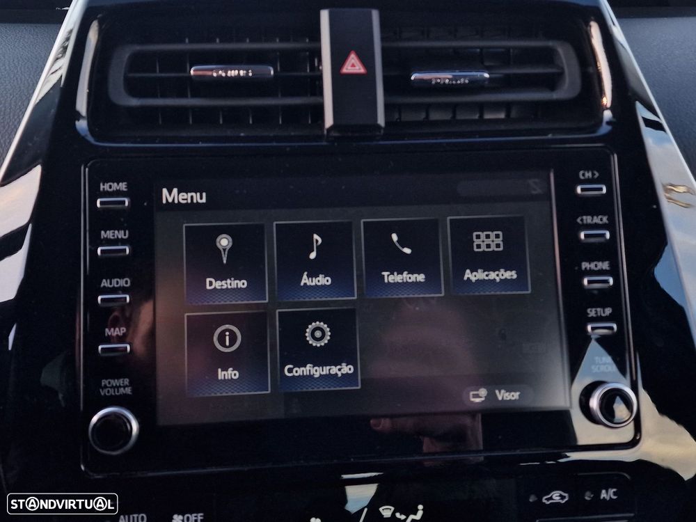 Toyota Prius 1.8 Plug-In Luxury+Pele - 41