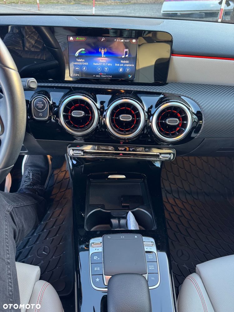 Mercedes-Benz Klasa A 220 7G-DCT - 7