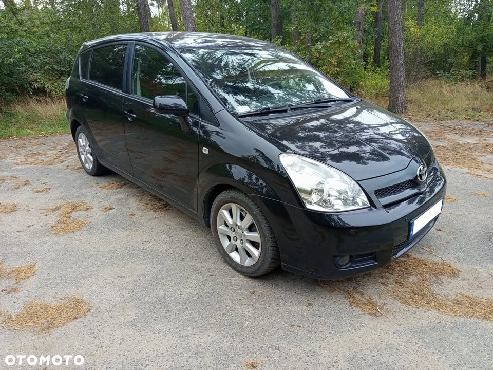 Toyota Corolla Verso - 1