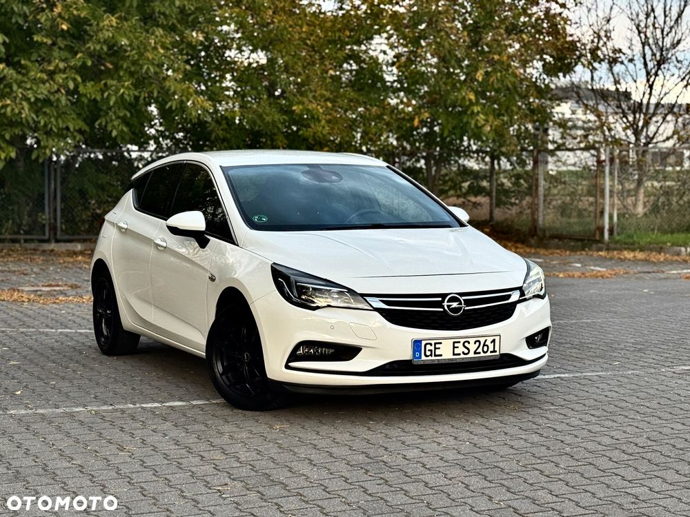 Opel Astra 1.4 Turbo Edition - 1