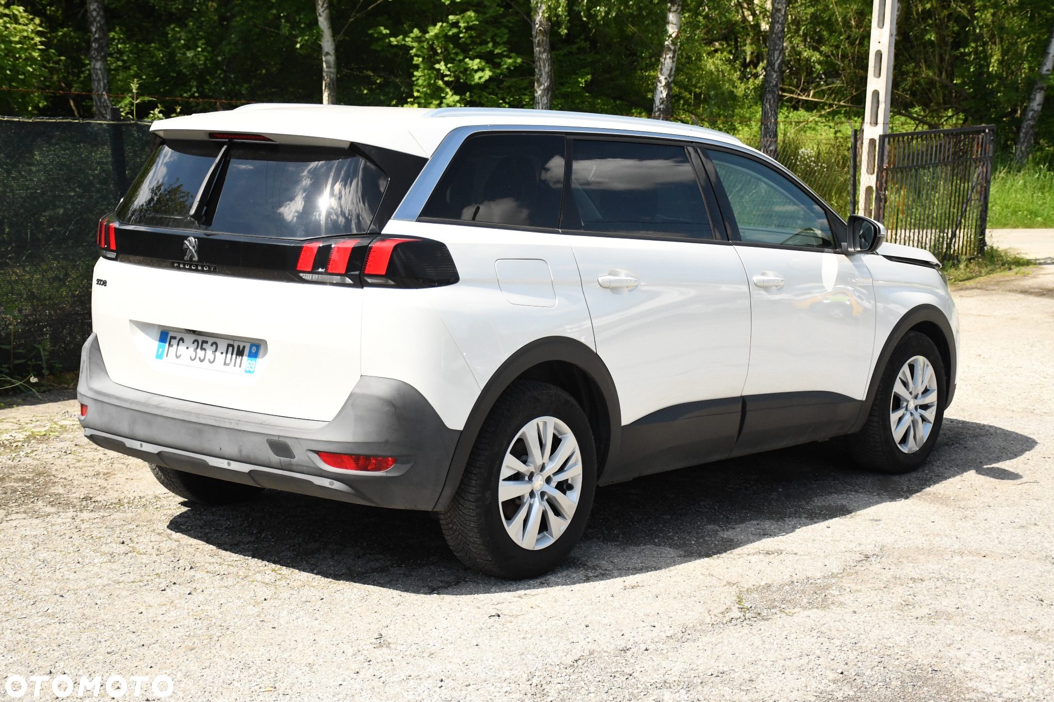 Peugeot 5008 1.5 BlueHDi Active S&S EAT8 - 3