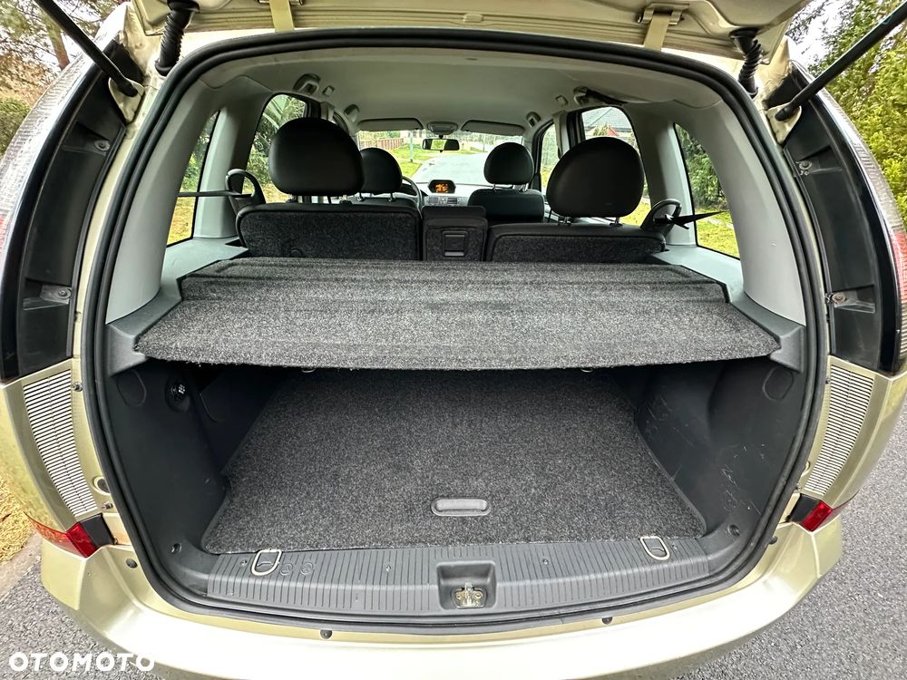 Opel Meriva 1.6 16V Cosmo - 21