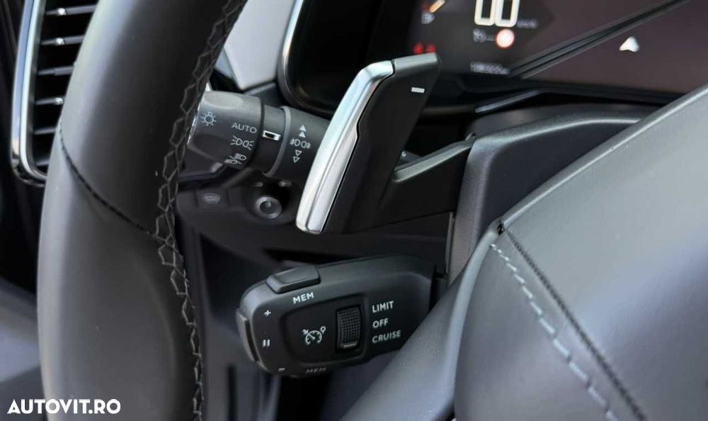 DS Automobiles DS 7 Crossback - 25