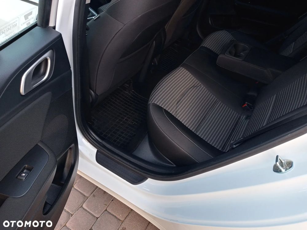 Kia Ceed 1.5 T-GDI M - 24