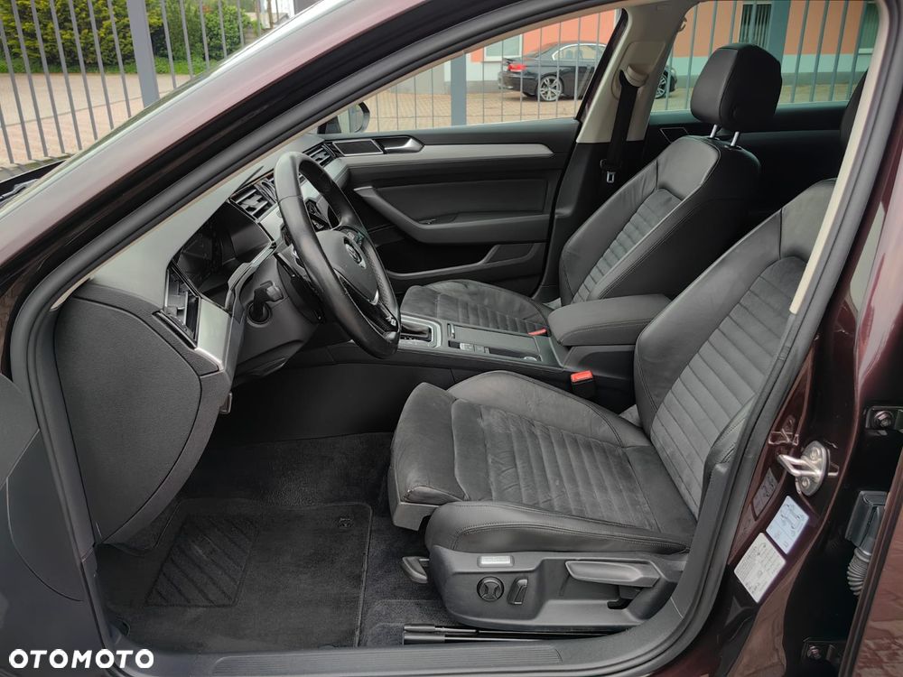 Volkswagen Passat 2.0 TDI Bi-Turbo BMT 4Mot Highline DSG - 13