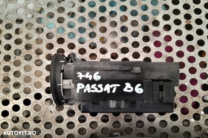 Contact cu cheie 3C0905843 Volkswagen VW Passat B6 [2005 - 2010] Seda - 1