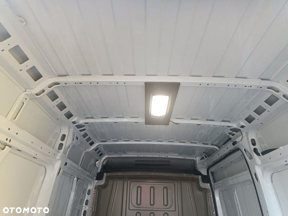Opel MOVANO - 13