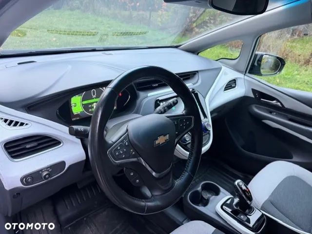 Chevrolet Bolt - 11