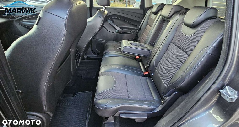 Ford Kuga - 15