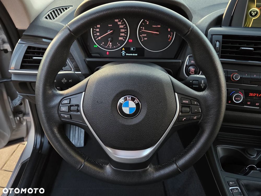 BMW Seria 2 220i Modern Line - 35