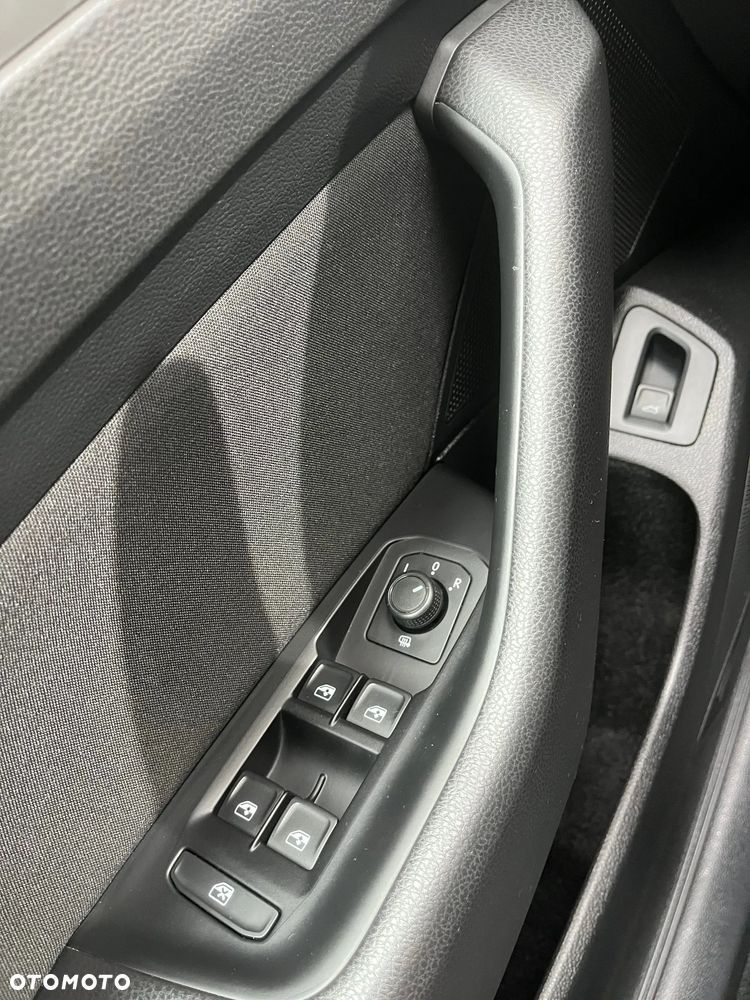 Volkswagen Passat 1.5 TSI EVO Essence - 27