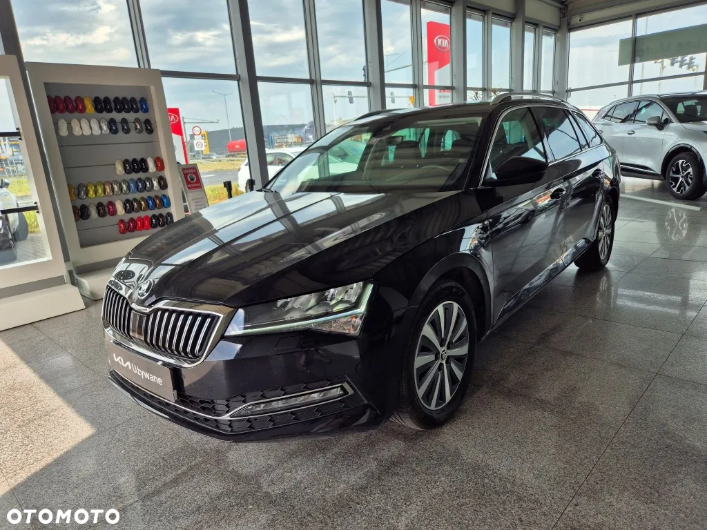 Skoda Superb 2.0 TDI SCR Style DSG - 3