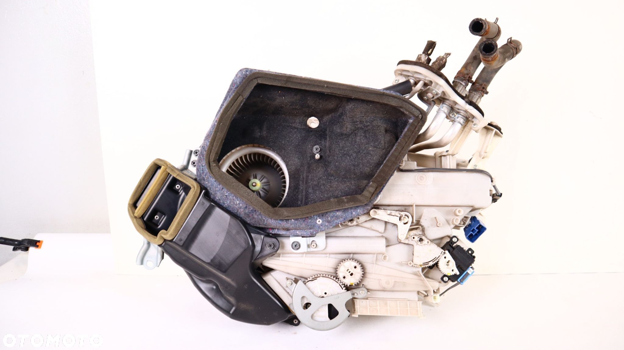 TOYOTA LAND CRUISER 200 NAGRZEWNICA TYŁ 87030-60030 - 1