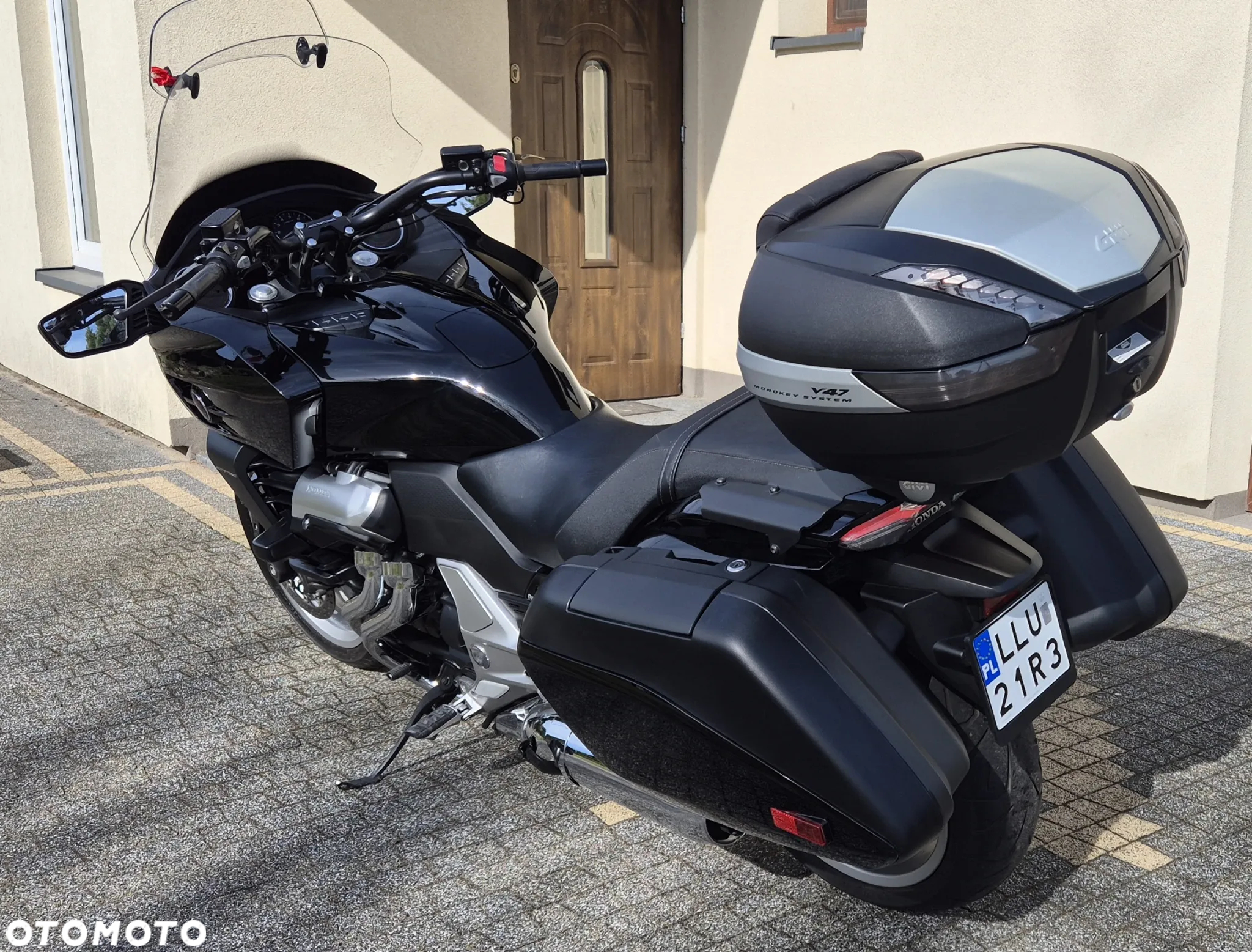 Honda CTX - 8