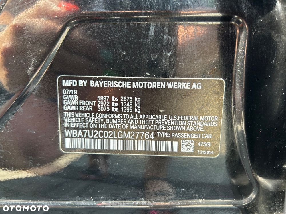 BMW Seria 7 750Li xDrive - 14