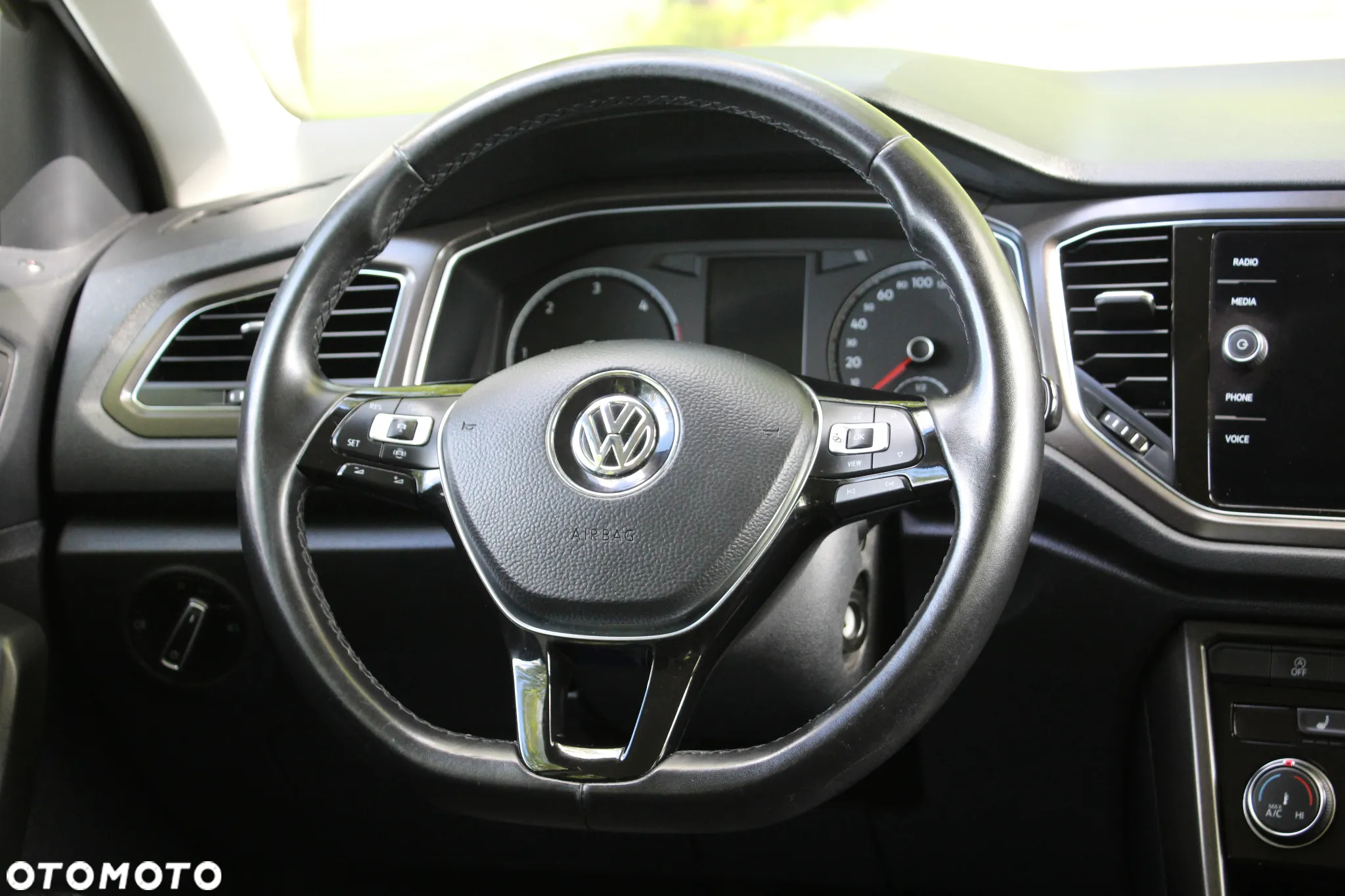 Volkswagen T-Roc 1.6 TDI SCR UNITED - 31