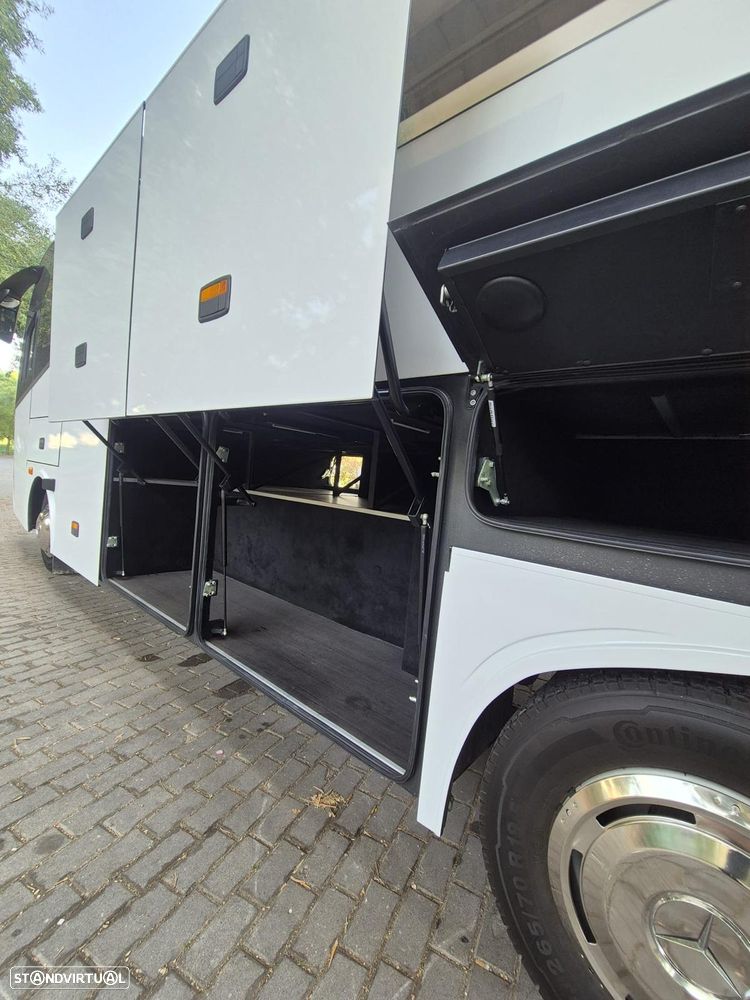 Mercedes Benz Mercedes Tourer 1224 - 6