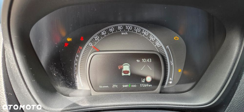Toyota Aygo 1.0 VVT-i Color Edition - 10