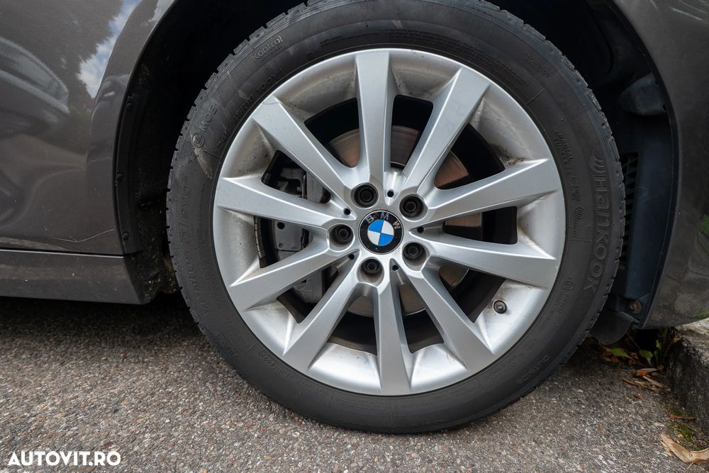 BMW Seria 5 525d xDrive Touring Aut. Luxury Line - 22