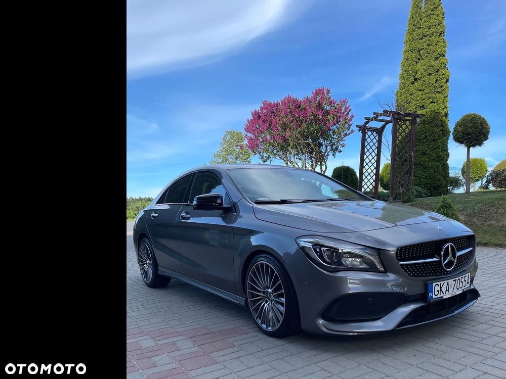 Mercedes-Benz CLA 200 7G-DCT AMG Line - 1