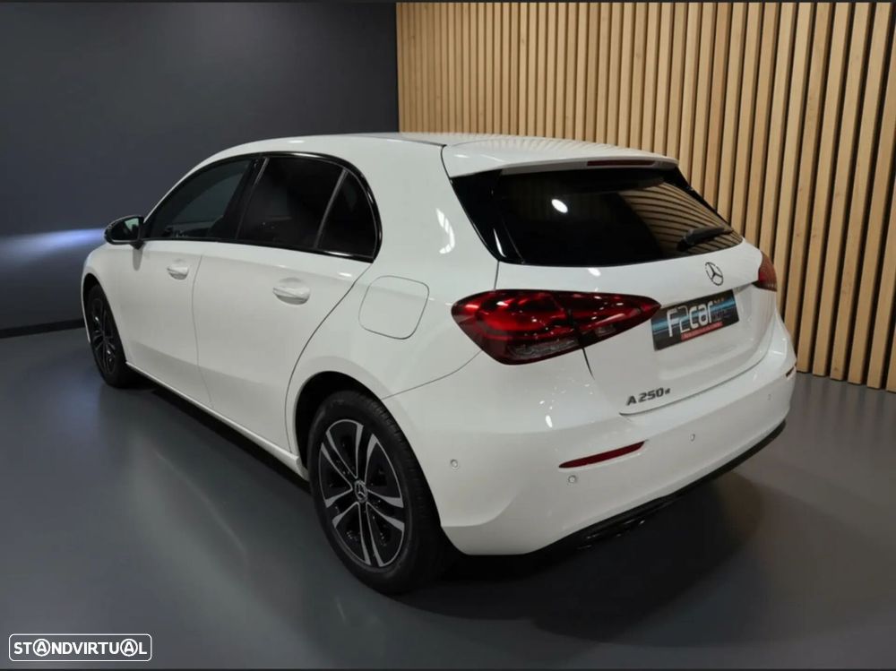Mercedes-Benz A 250 e Progressive - 6