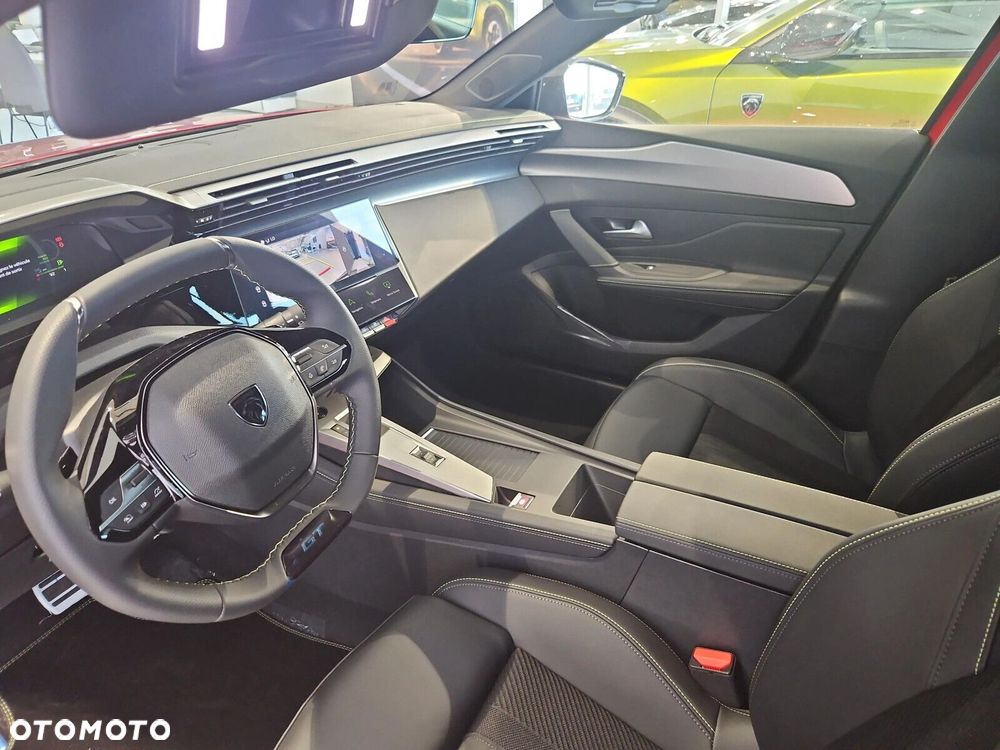 Peugeot 308 - 13
