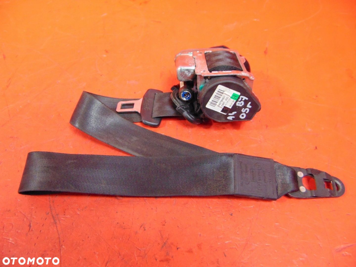 AUDI A4 B7 8E 8E2 B6 A6 C6 PAS BEZPIECZEŃSTWA PRAWY PRZÓD PRZEDNI 560788601 - 1