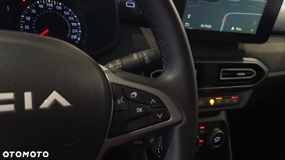 Dacia Jogger 1.0 TCe Extreme 7os - 18