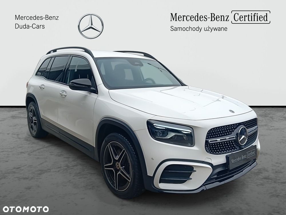 Mercedes-Benz GLB - 8