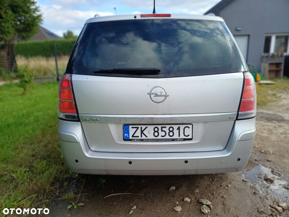 Opel Zafira - 3
