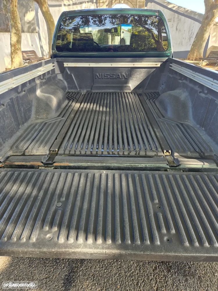 Nissan Pick Up 2.5 TD CD P.E.+AC CM - 19