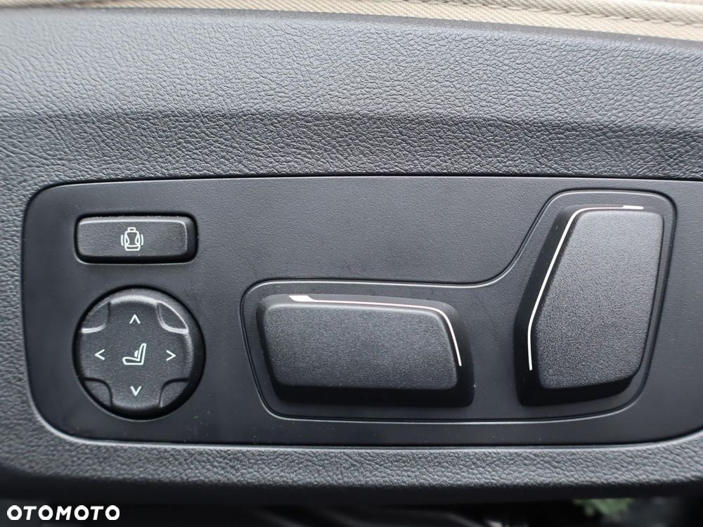 BMW Seria 3 - 18