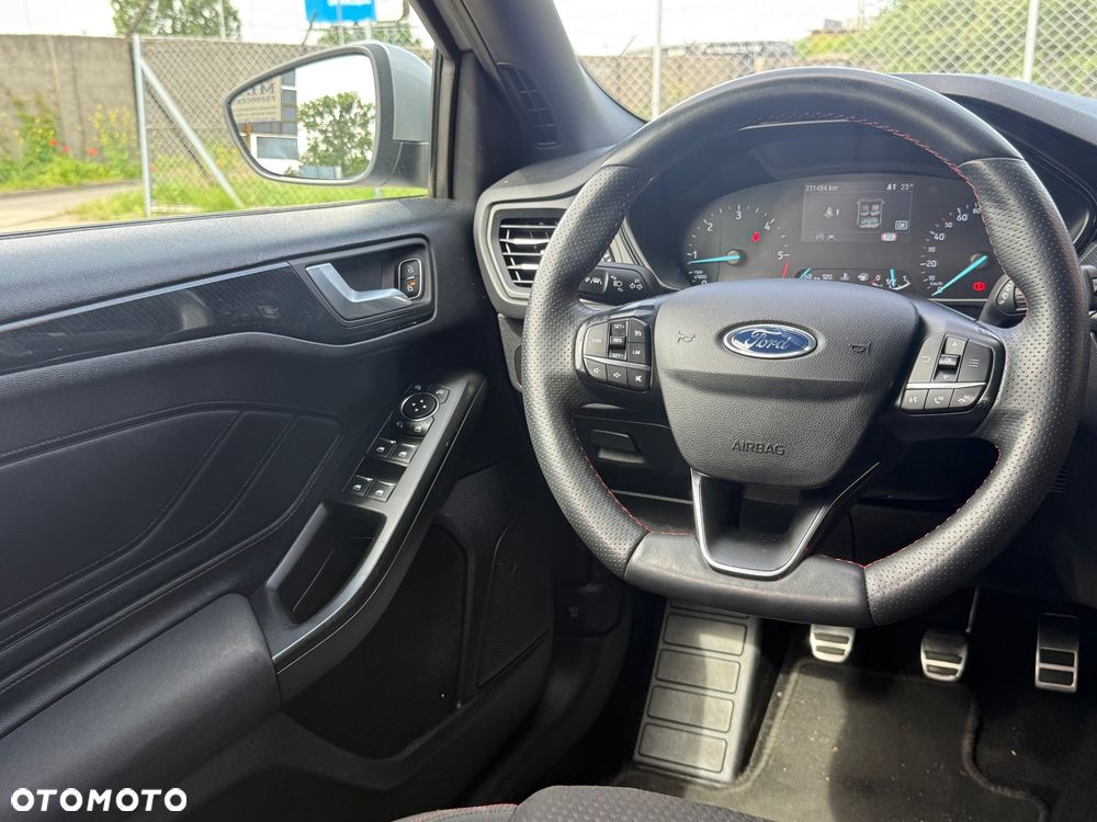 Ford Focus 2.0 TDCi ST-Line ASS - 21