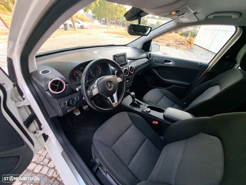 Mercedes-Benz B 180 CDI Urban - 17