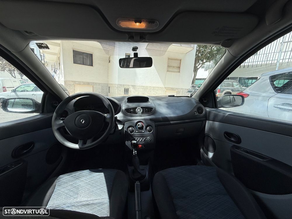 Renault Clio 1.2 16V Confort - 5