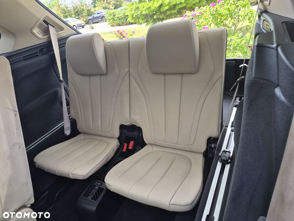 BMW X5 xDrive35i - 17