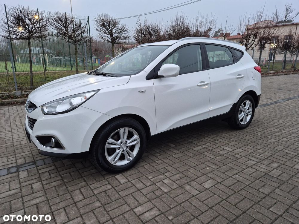 Hyundai ix35 1.6 2WD UEFA EURO 2012 Edition - 1