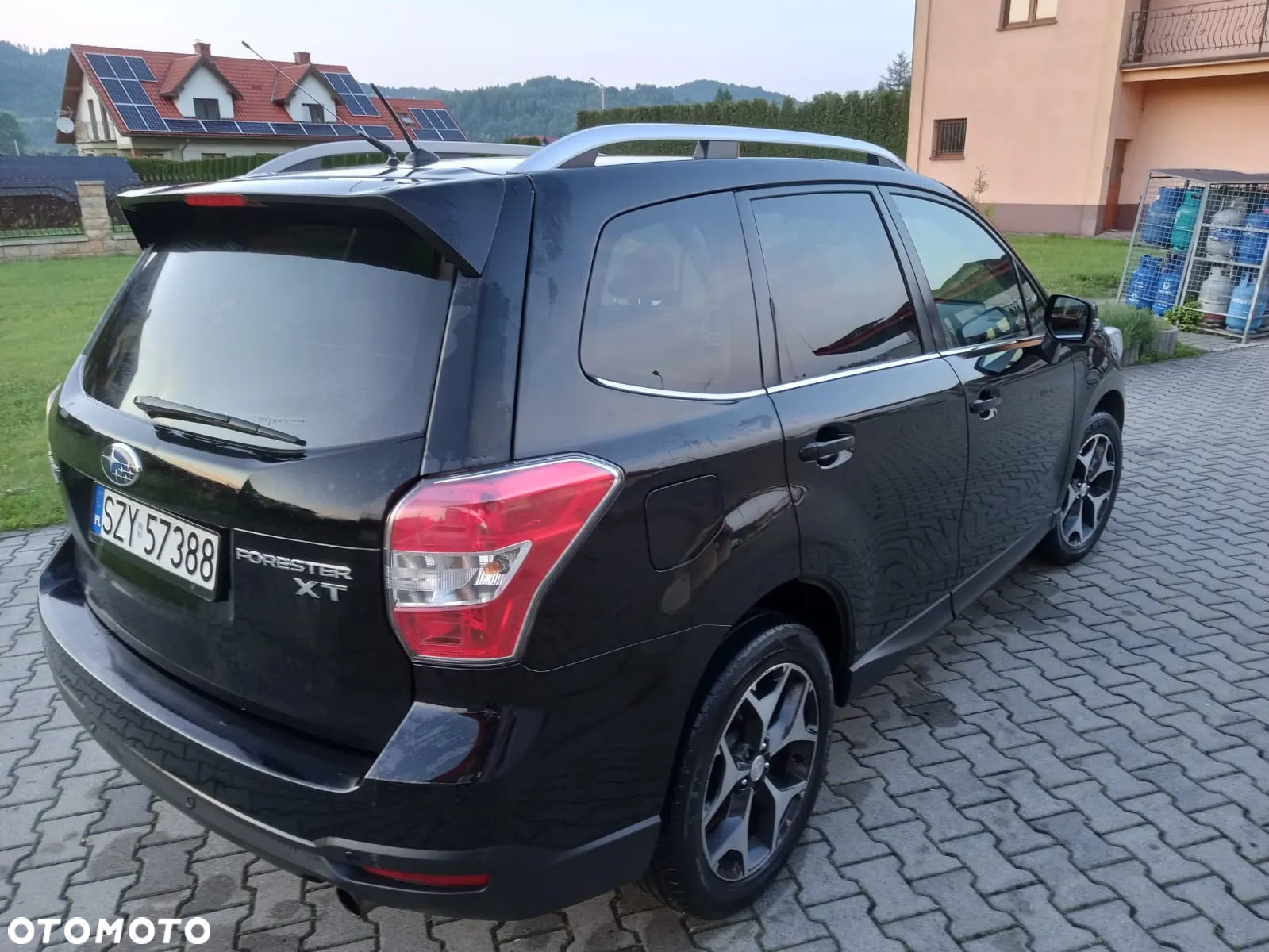 Subaru Forester 2.0XT Platinum Lineartronic - 10