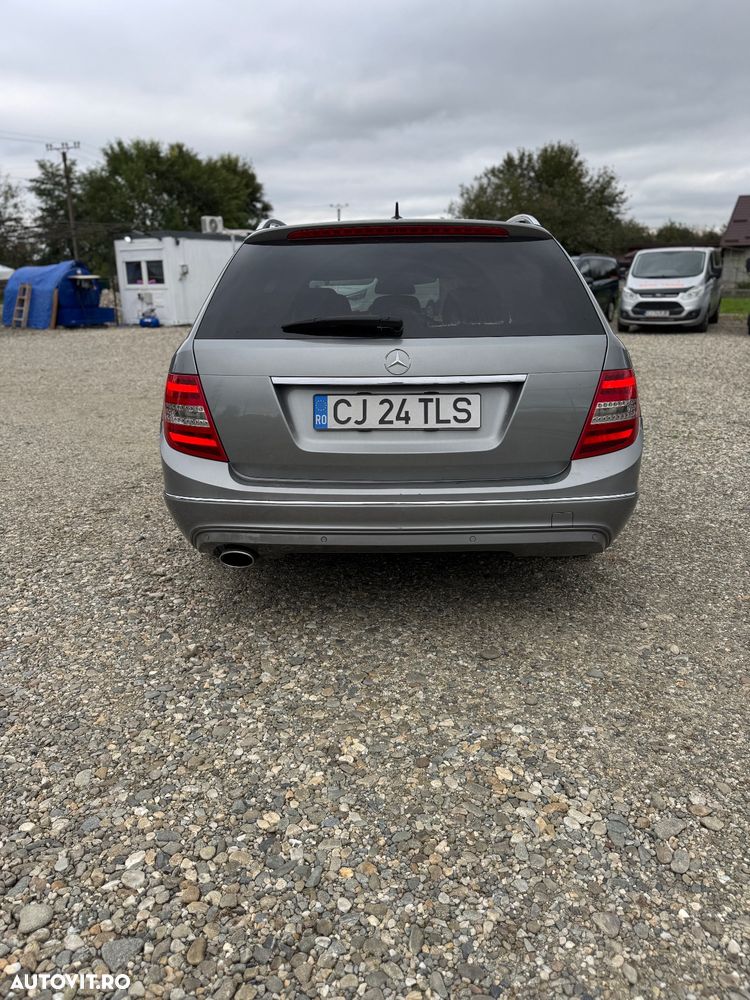 Mercedes-Benz C - 3