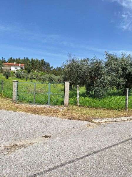 **Casa senhorial à venda — numa aldeia paradisíaca!** - Grande imagem: 4/7