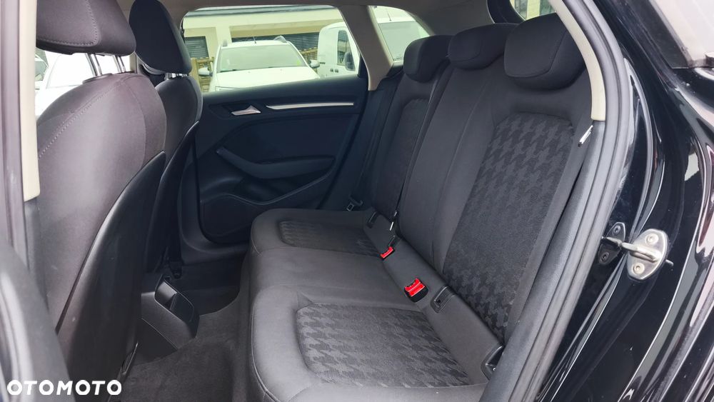 Audi A3 Sportback 1.6 TDI - 28