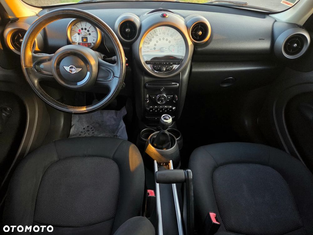 MINI Countryman Cooper D - 17