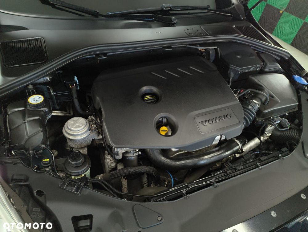 Volvo V60 D2 Kinetic - 34