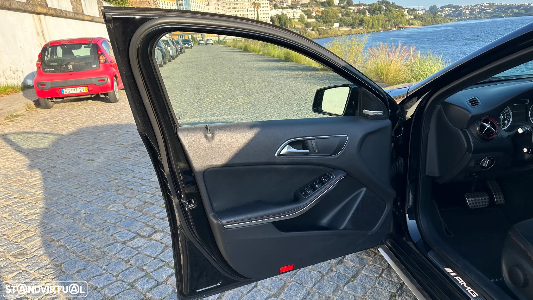Mercedes-Benz A 45 AMG 4-Matic - 18