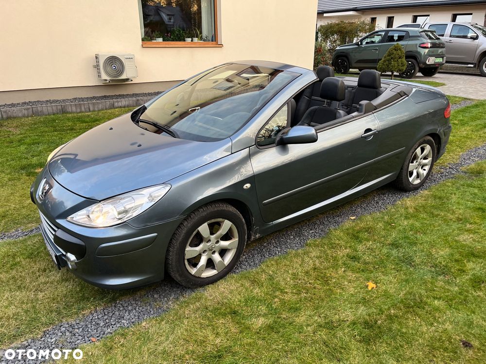 Peugeot 307 CC 2.0 HDi Intense - 4