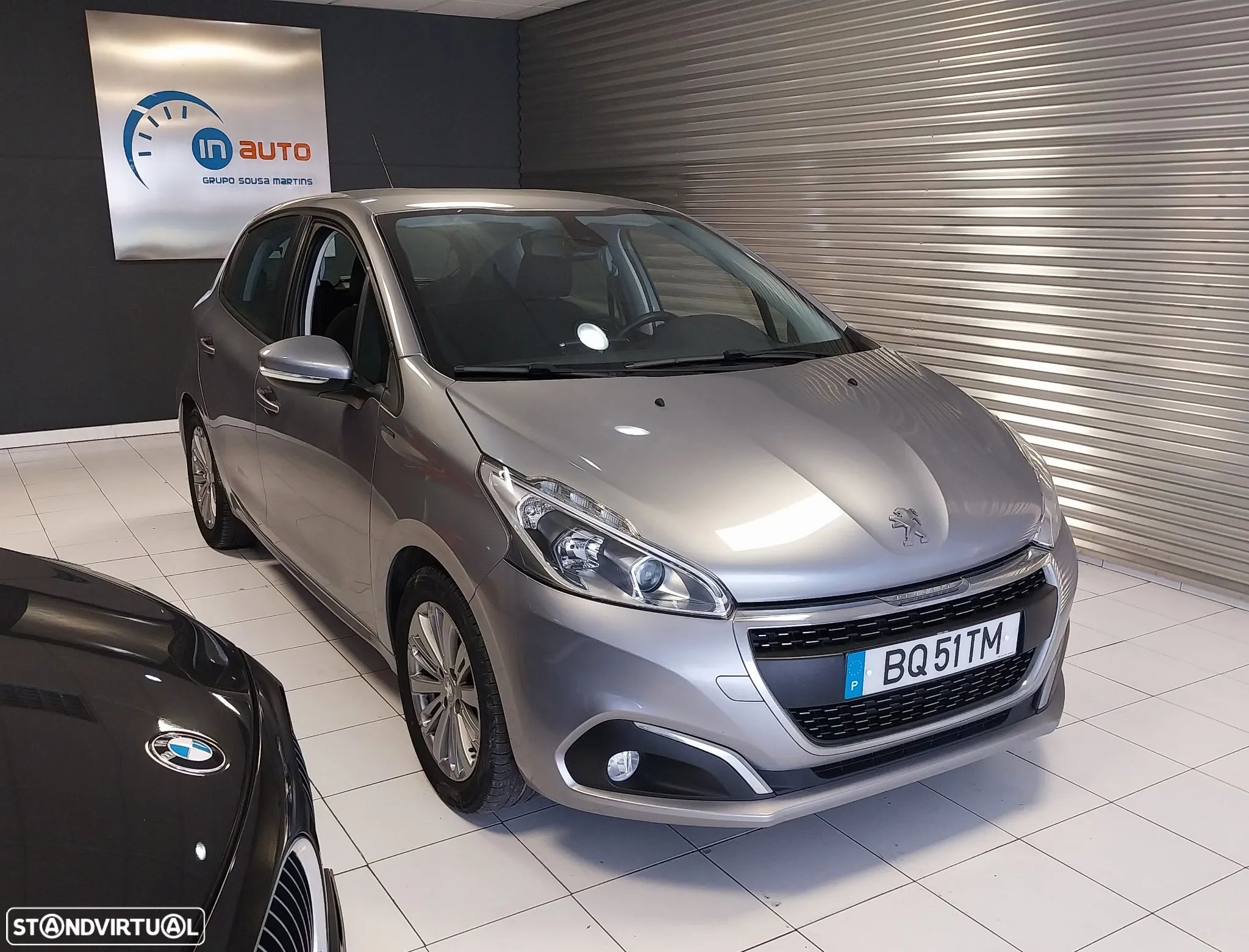 Peugeot 208 1.2 PureTech Signature - 1
