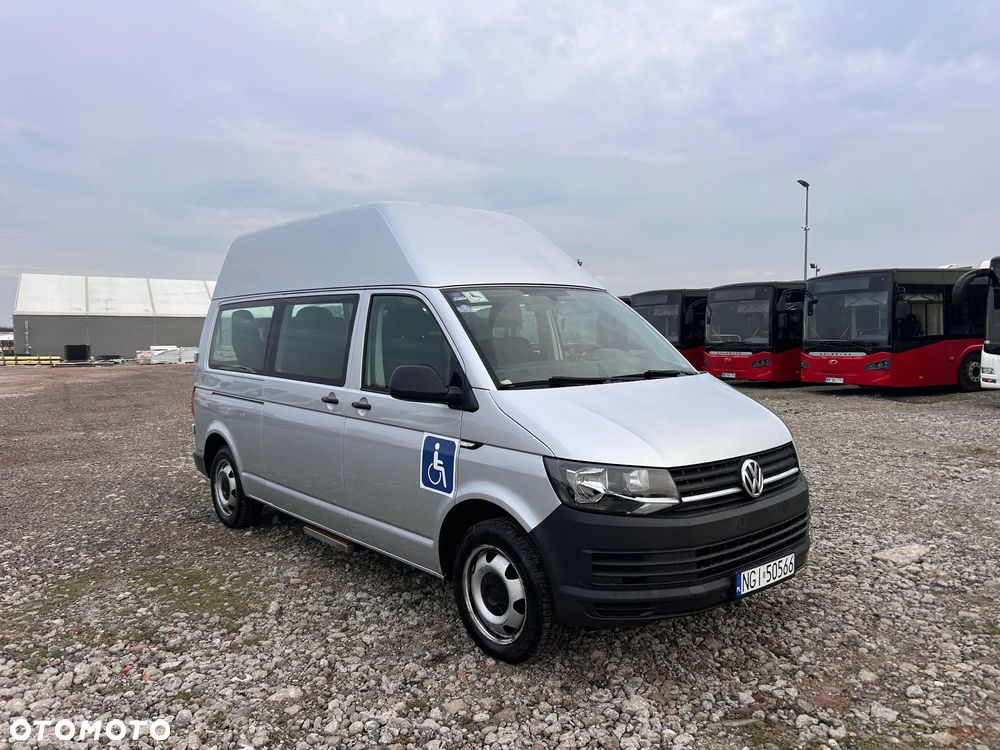 Volkswagen Transporter - 1
