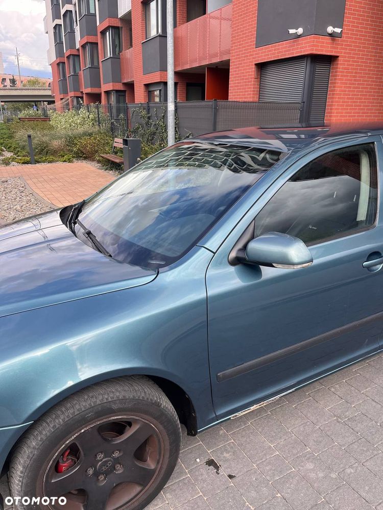 Skoda Octavia 1.6 FSI Classic - 2