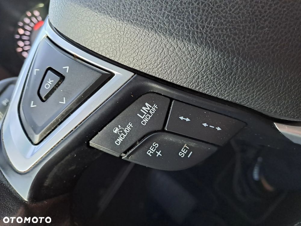 Ford S-Max 2.0 EcoBlue Titanium - 23